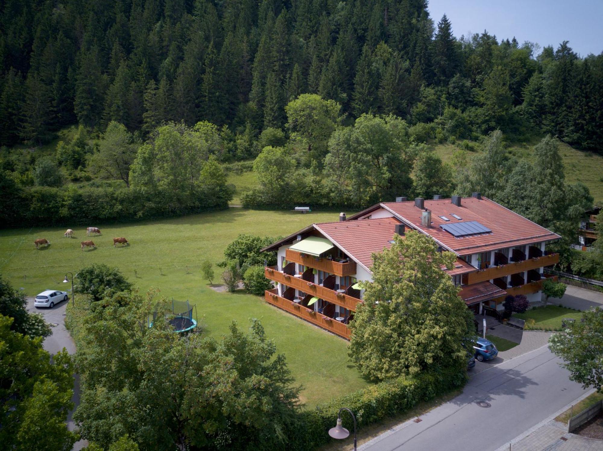 Appartement-Hotel Happy Kienberg Pfronten Bagian luar foto